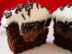 Chocolate Pudding Filled Cupcakes