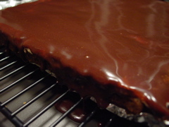 disco_chocolate_side