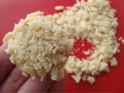 White Chocolate Macadamia Nut Cookies