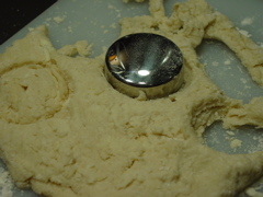 scone_circlecuts