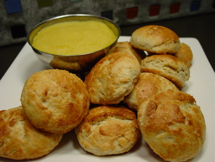Scones with Lemon Curd