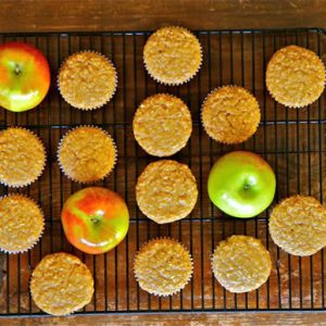 How to Make Oatmeal Apple Muffins Video