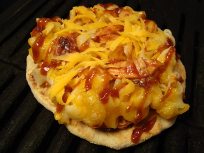 BBQ Chicken Mac n' Cheese Pizza Recipe