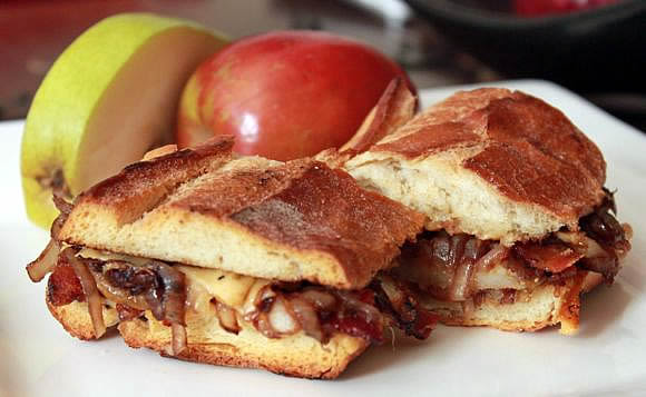 Gouda, Bacon, Pear with Balsamic Onions Sandwich Recipe