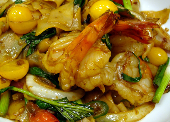 Jet Tila's Drunken Noodles Recipe