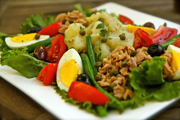 Get Julia Child's Salade Nicoise Recipe