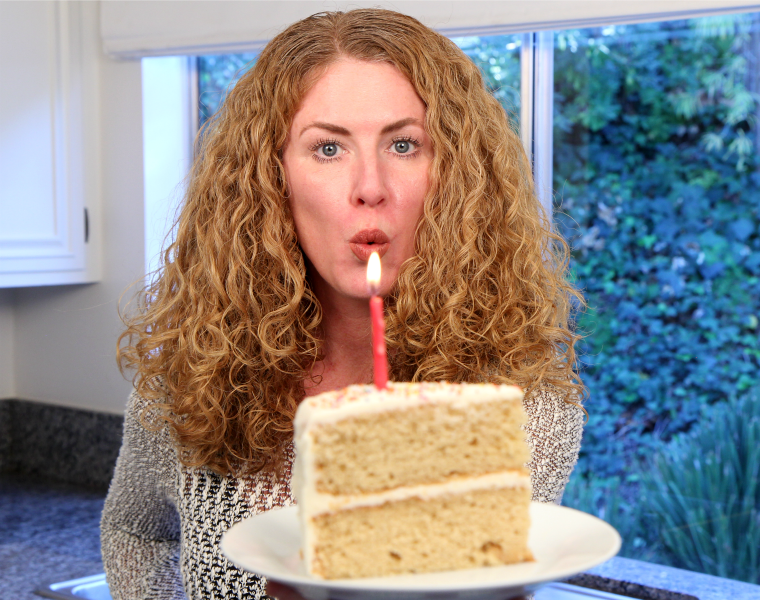 Best Ever Vanilla Birthday Cake Recipe Video - Averagebetty.com