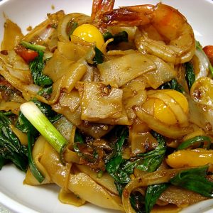 Jet Tila's Drunken Noodle - AverageBetty.com