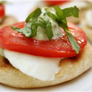 Caprese Bites - averagebetty.com