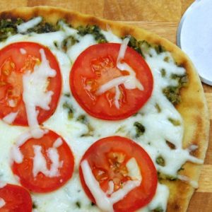 Green Pesto Pizza - averagebetty.com