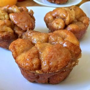 Monkey Bread Muffins - AverageBetty.com